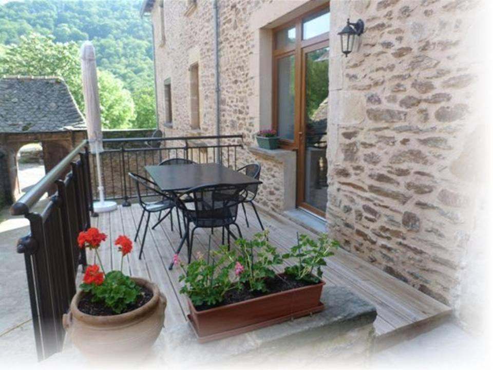 Gite Oustal Belcastel  Exterior photo